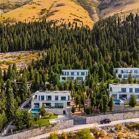 Whisper By Pikhost Villa *