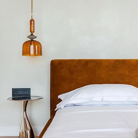 Villa Whisper By Pikhost *