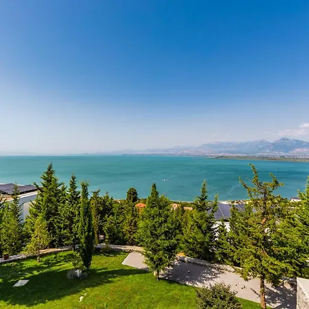 Whisper Pool & Amazing Views By Pikhost