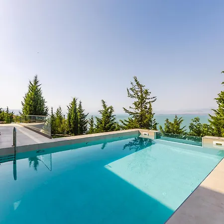Whisper Pool & Amazing Views By Pikhost Široka