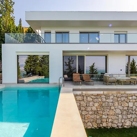 Whisper Pool & Amazing Views By Pikhost * Široka