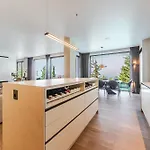 Whisper Pool & Amazing Views By Pikhost *