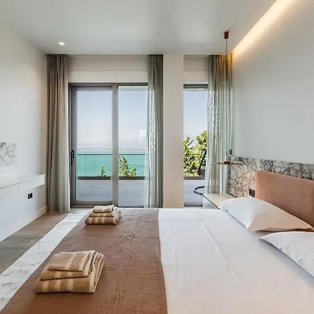 Whisper By Pikhost *