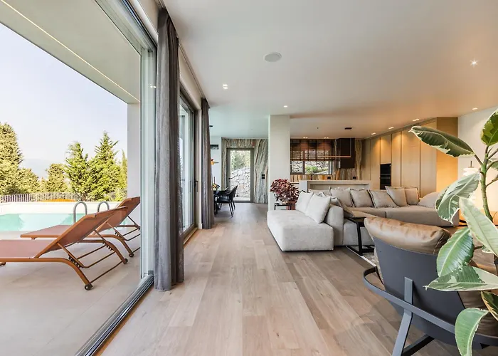 Whisper By Pikhost *