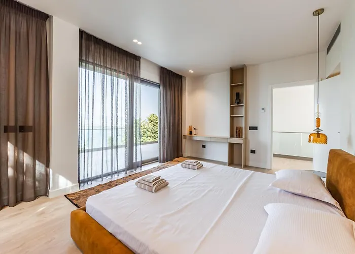 Whisper By Pikhost * Široka